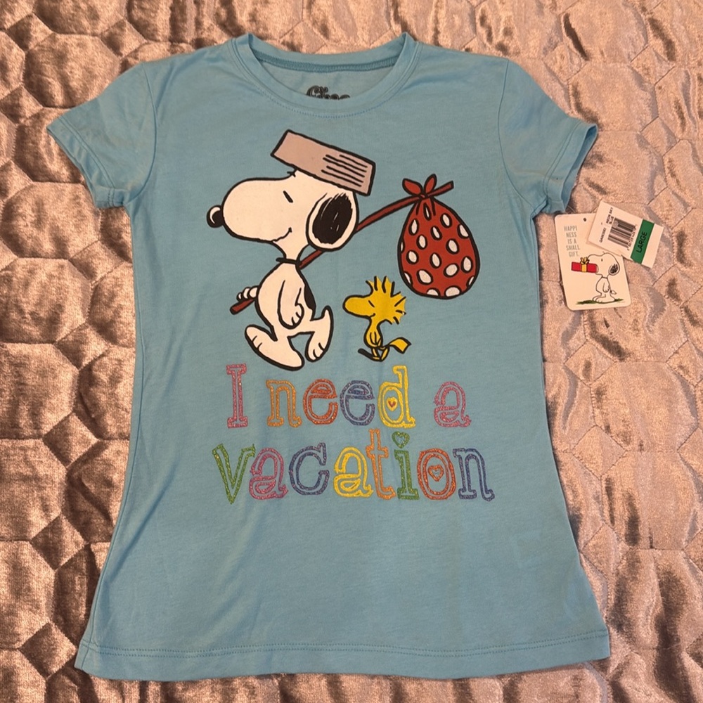 Peanuts T-shirt 🩵 - Picture 4 of 8